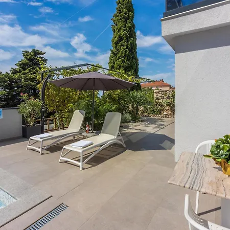 Oasis 2 - Emilia - Hr-10679-02 By Interhome Crikvenica